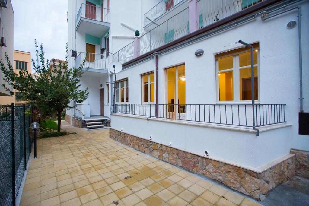 Il Nido Del Sole Apartment Cefalu Ruang foto