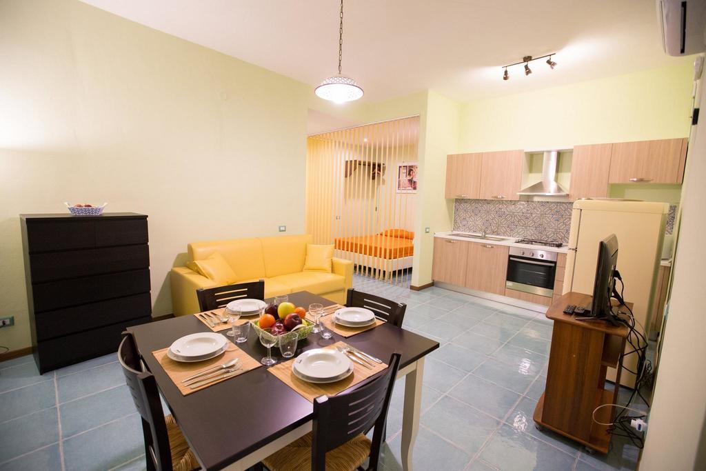 Il Nido Del Sole Apartment Cefalu Ruang foto