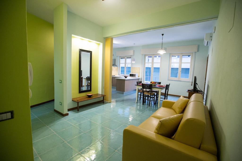 Il Nido Del Sole Apartment Cefalu Ruang foto