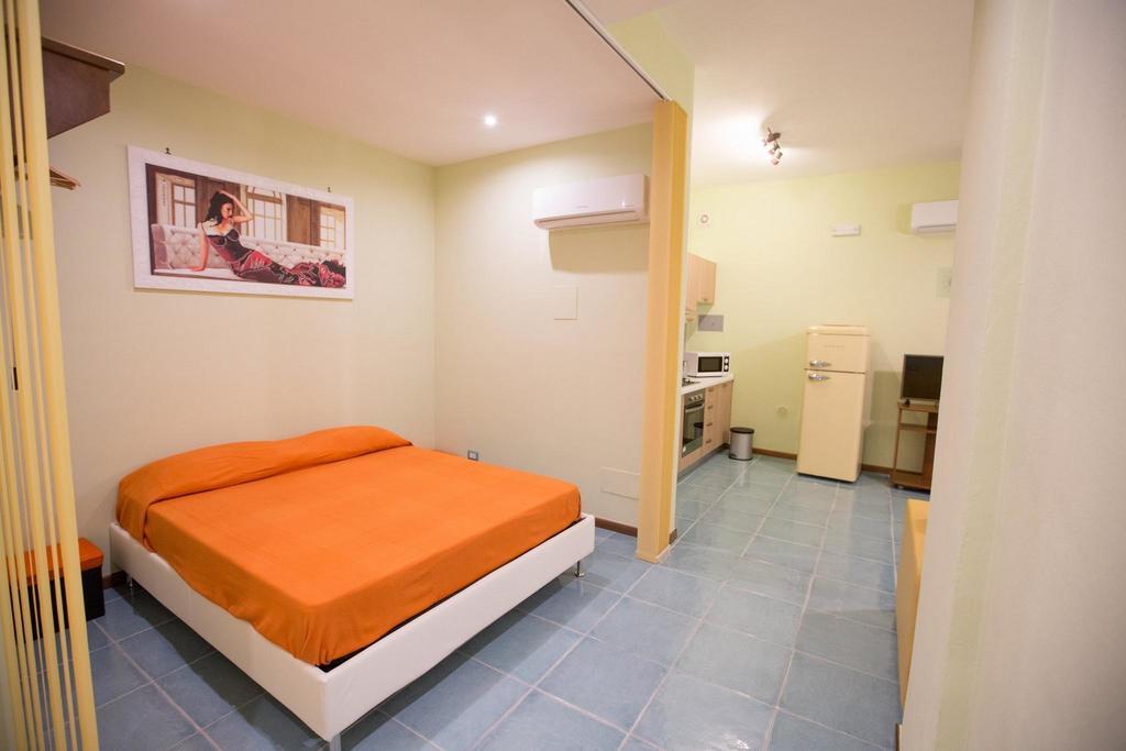 Il Nido Del Sole Apartment Cefalu Ruang foto